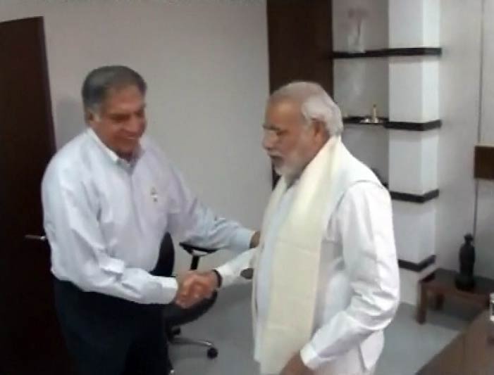Ratan Tata, Cyrus Mistry meet Narendra Modi