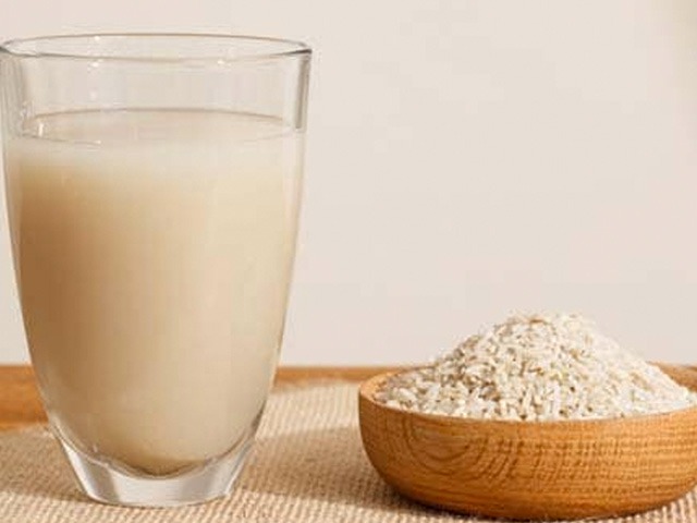 5 Amazing Health Benefits Of Rice Water