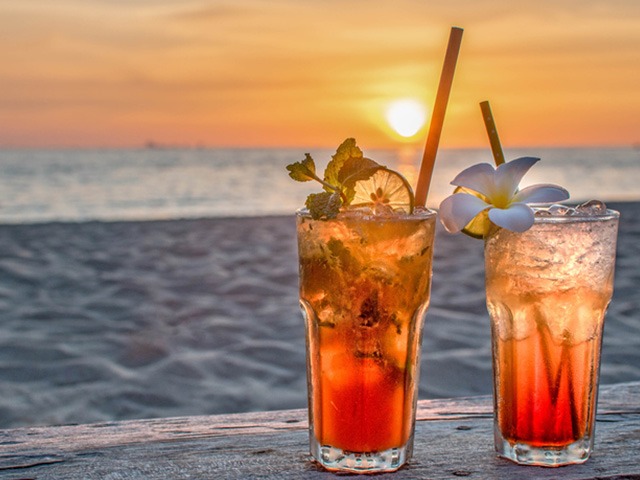 5 Delicious Fruit-Based Summer Coolers That Will Refresh You This Season 5 Delicious Fruit-Based Summer Coolers That Will Refresh You This Season