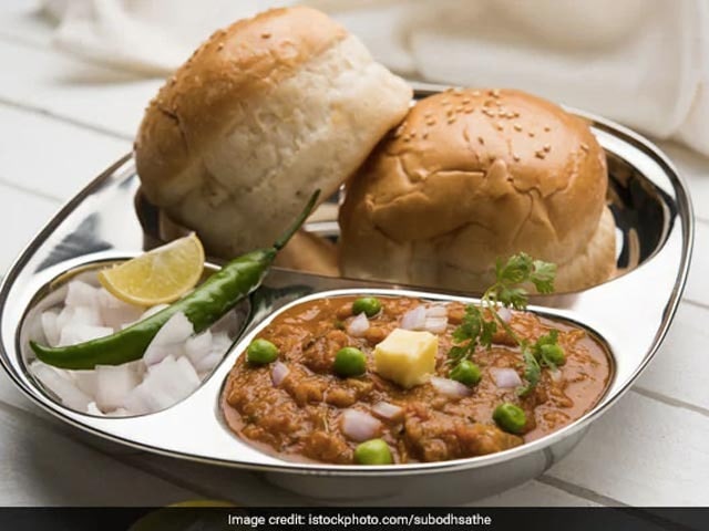 5 Maharashtrian Street Foods You Must Make