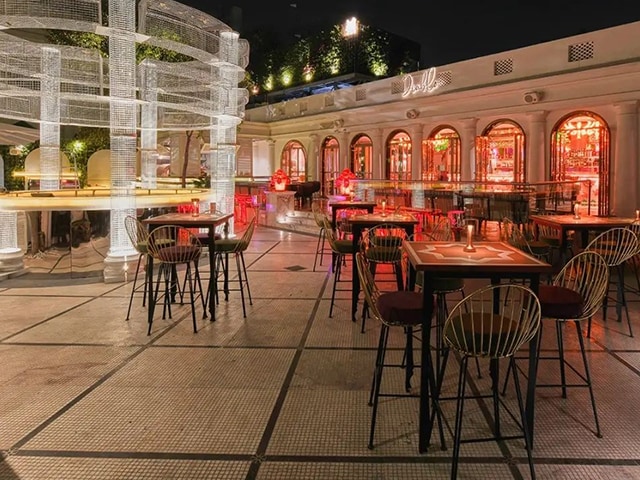 5-open-air-restaurants-in-delhi-to-enjoy-a-weekend-date