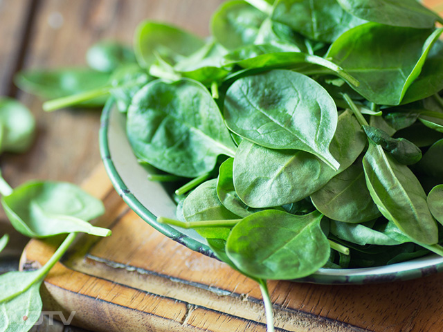 5 Protein-Rich Foods to Transform Your Hair Into Luscious Locks