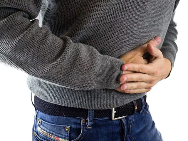 5 Superfoods To Naturally Beat Bloating And Gas