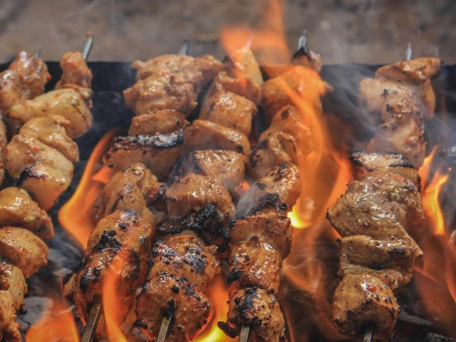 5 Tips To Make Healthy Chicken Seekh Kebabs