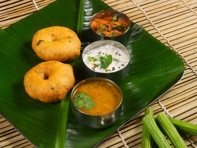 Photo : साउथ इंडियन खाने का मन बना रहे हैं तो एक बार ट्राई करें ये 5 स्पेशल वड़ा