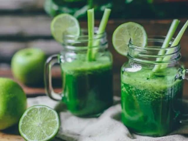 Photo : 5 Yummy Detox Drinks For Winters