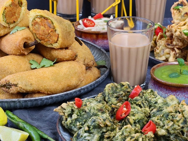 Photo : Best Indian Snacks With Your Evening Chai