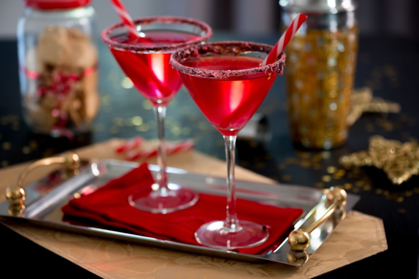 10 Cocktails to Get You Into The Christmas Spirit 10 Cocktails to Get You Into The Christmas Spirit
