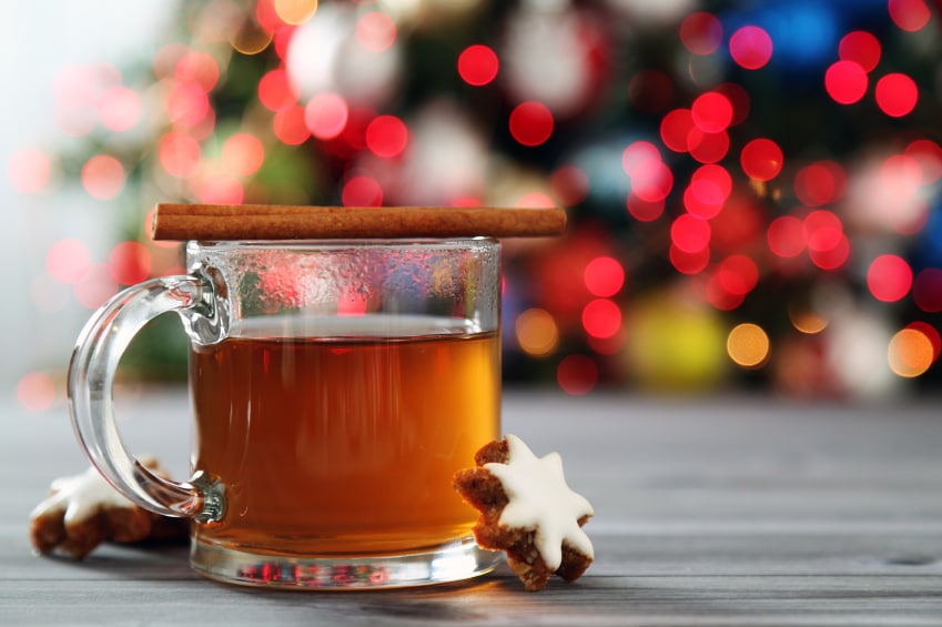10 Cocktails to Get You Into The Christmas Spirit 10 Cocktails to Get You Into The Christmas Spirit