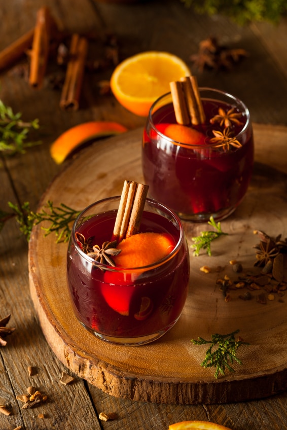 10 Cocktails to Get You Into The Christmas Spirit 10 Cocktails to Get You Into The Christmas Spirit