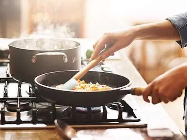 Cook Like A Pro: 5 Mistakes To Avoid In The Kitchen
