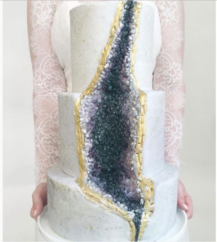 The Most Beautiful Crystal Cakes You Will Ever See