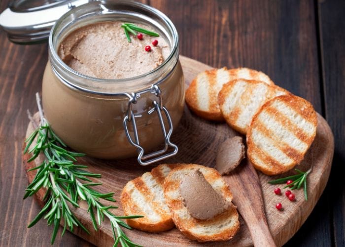 7 Dips to Spice Up Your Mundane Meals