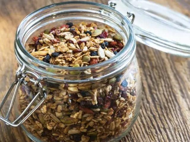 Photo : DIY Trail Mix: 5 Nuts And Seeds That Are A Must In Trail Mix