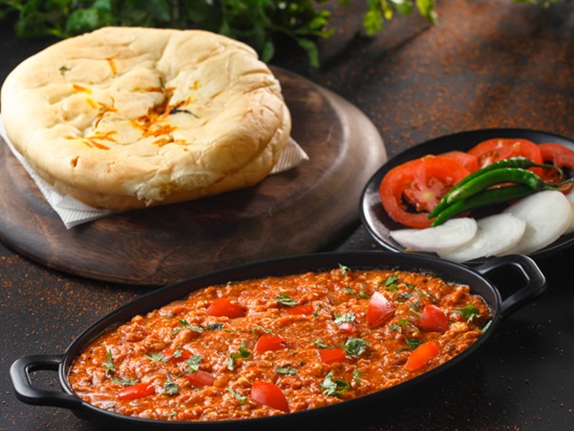 How To Make The Perfect Indian Gravy: Essential Tips And Tricks