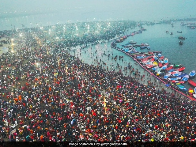 Mahakumbh 2025 : महाकुंभला जात असाल तर हे पदार्थ नक्की खा!