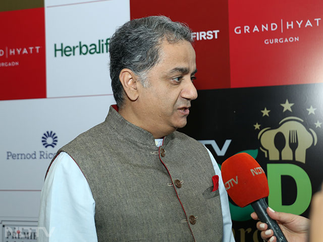 NDTV Food Awards 2024 Red Carpet Looks