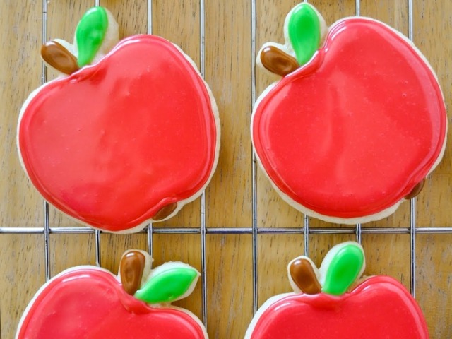 Teacher's Day: Adorable Treats Your Teachers Will Love