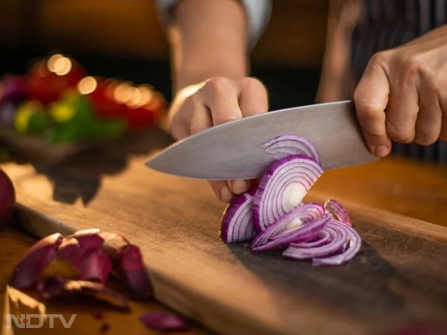 Tips To Prevent Soggy Bhel Puri At Home