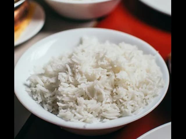 रात में बच गए हैं चावल तो सुबह बनाएं ये टेस्टी डिश