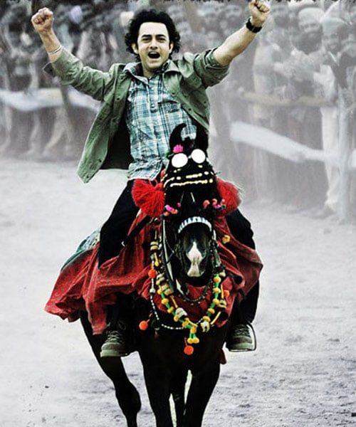 In 2006, Aamir hit the screens with <I>Rang De Basanti</i> which was an instant hit.