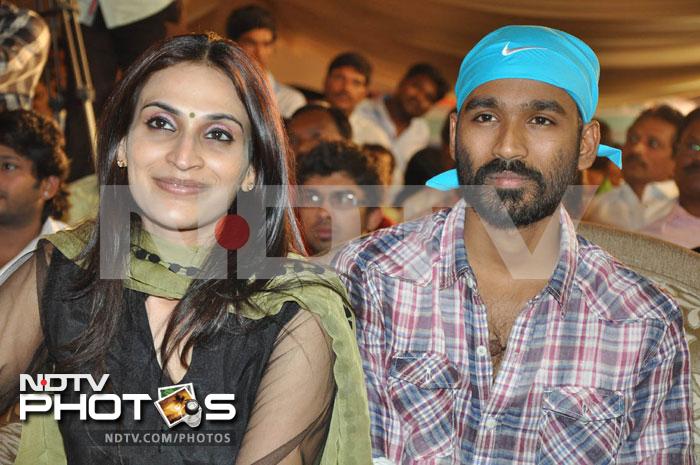 Dhanush, Aishwaryaa at the music launch of <i>3</i>