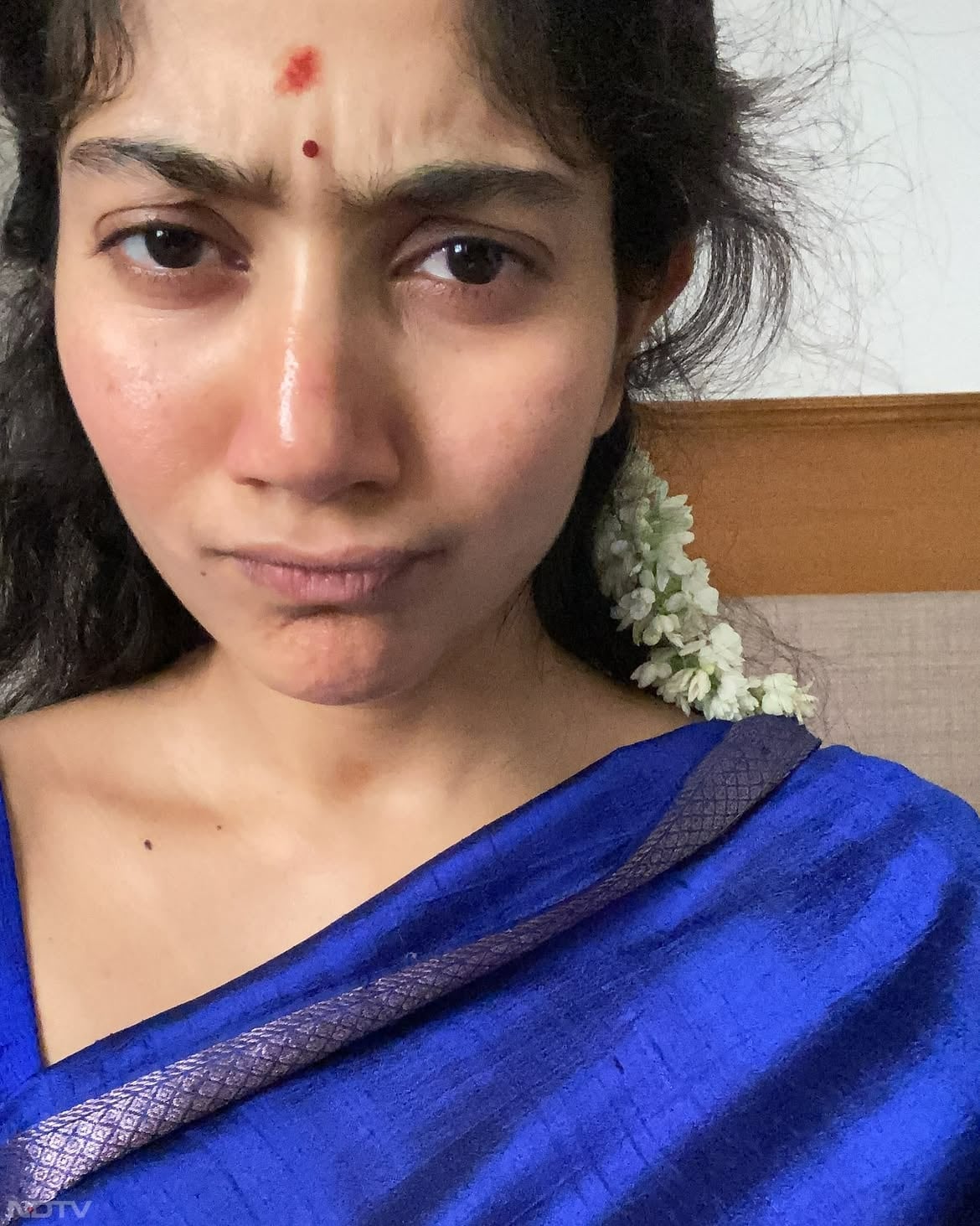 उनका मानना है कि उनको जो रंग मिला है, वो उससे बहुत खुश हैं.