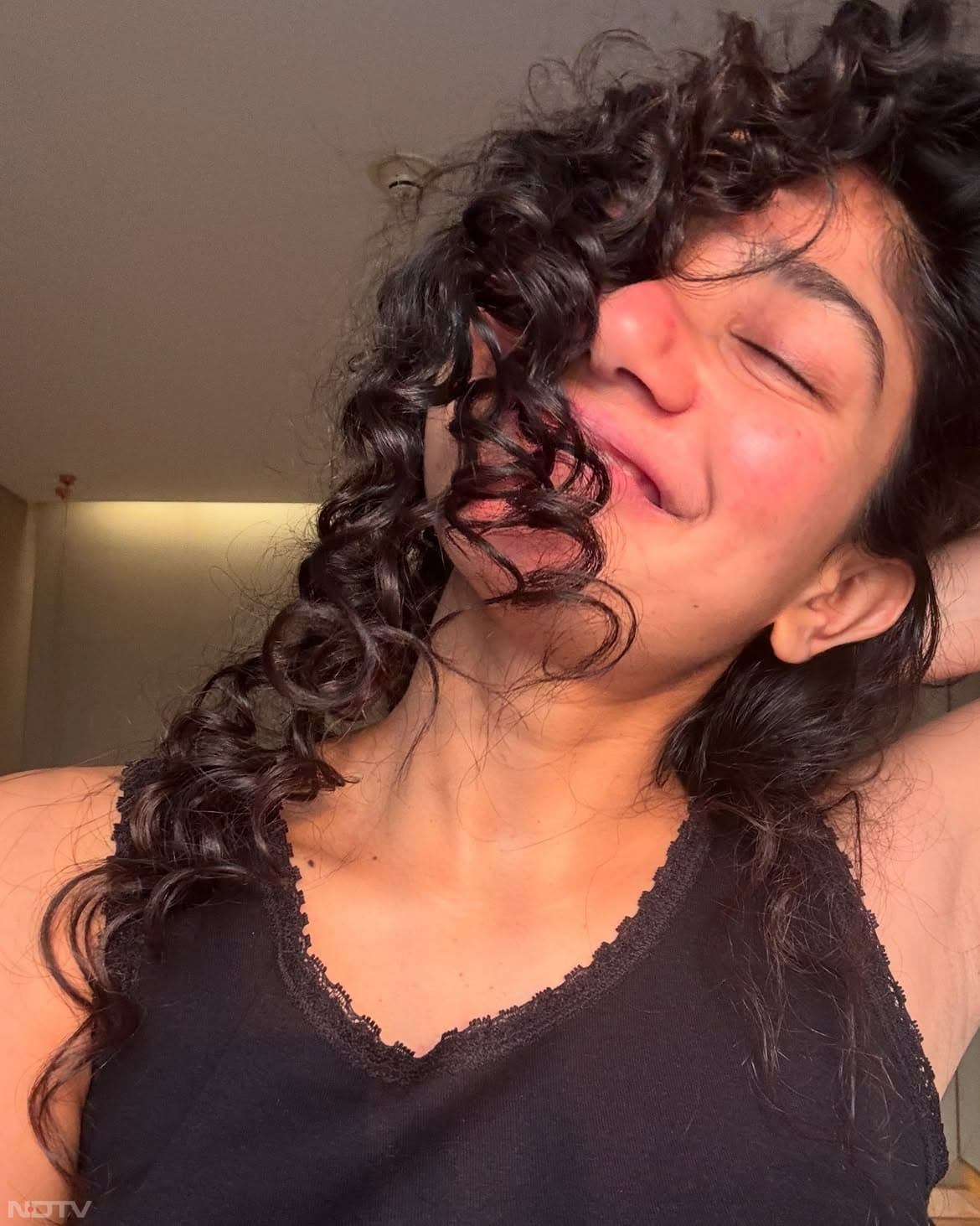 इस बात को लेकर के लोगों ने उनकी जमकर तारीफ भी की थी और यूजर्स ने इसे उनका एक बेहतरीन फैसला बताया था.