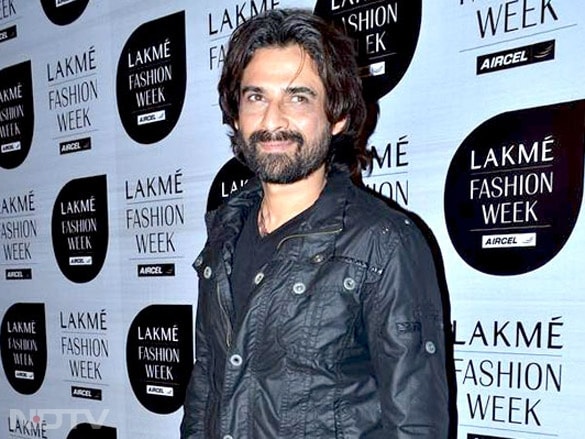 फिल्मों और टीवी के लोकप्रिय चेहरे मुकुल देव का 23 मई 2025 को दुखद निधन हुआ.