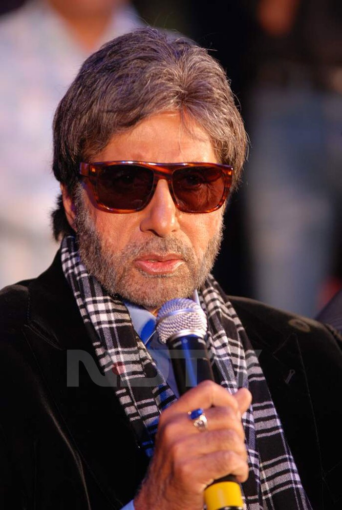 The one-time angry young man of Bollywood, Amitabh Bachchan has changed his looks for his new project <I>Power</I> in which he is playing an action role after a long time.