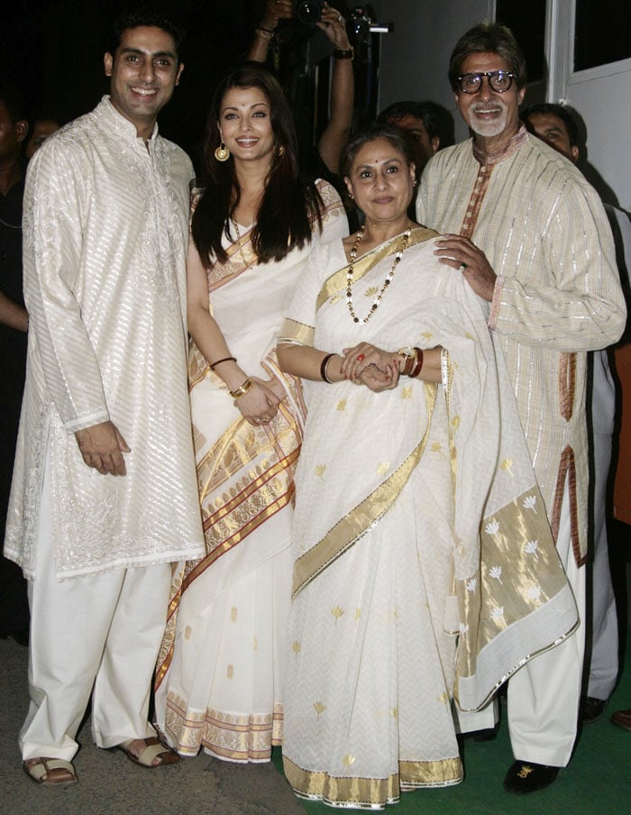 Bachchans revisit Madhushala