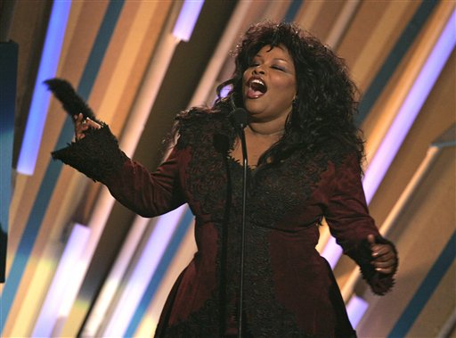 Chaka Khan accepts the BET lifetime achievement award during the 6th annual BET Awards.