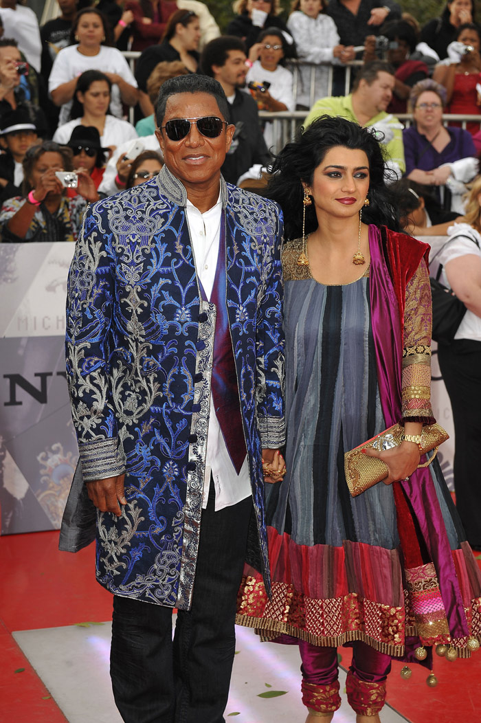 Michael Jackson's brother Jermaine Jackson arrives with his wife Halima Rashid for the world premiere of the Michael Jackson?s <i>This is it</i> at the Noika Theatre at LA Live (Photo: AFP)