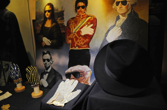 The <I>Thriller</I> hitmaker wore the glove, which is studded with rhinestones, when he showcased the now legendary move during the Motown's 25th-anniversary TV special in 1983,said a report. (Photo: AFP)