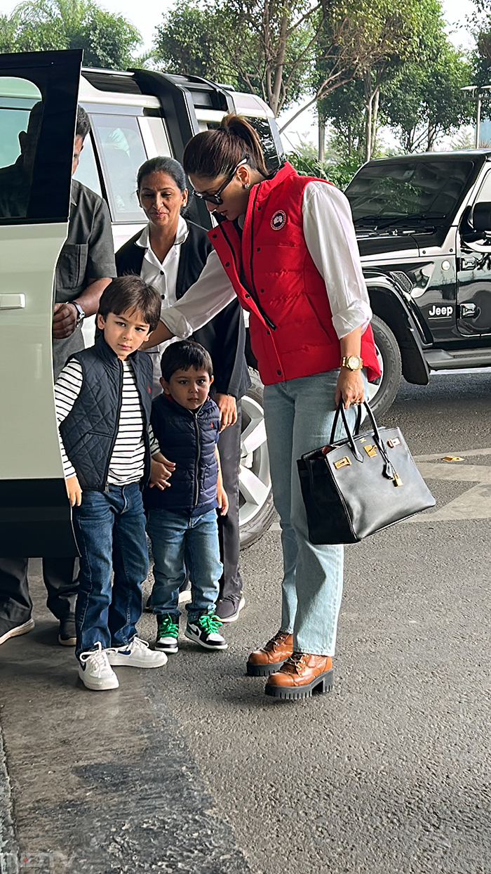 A Khan-Tastic Airport Spotting: Shah Rukh Khan, Saif Ali Khan And Family