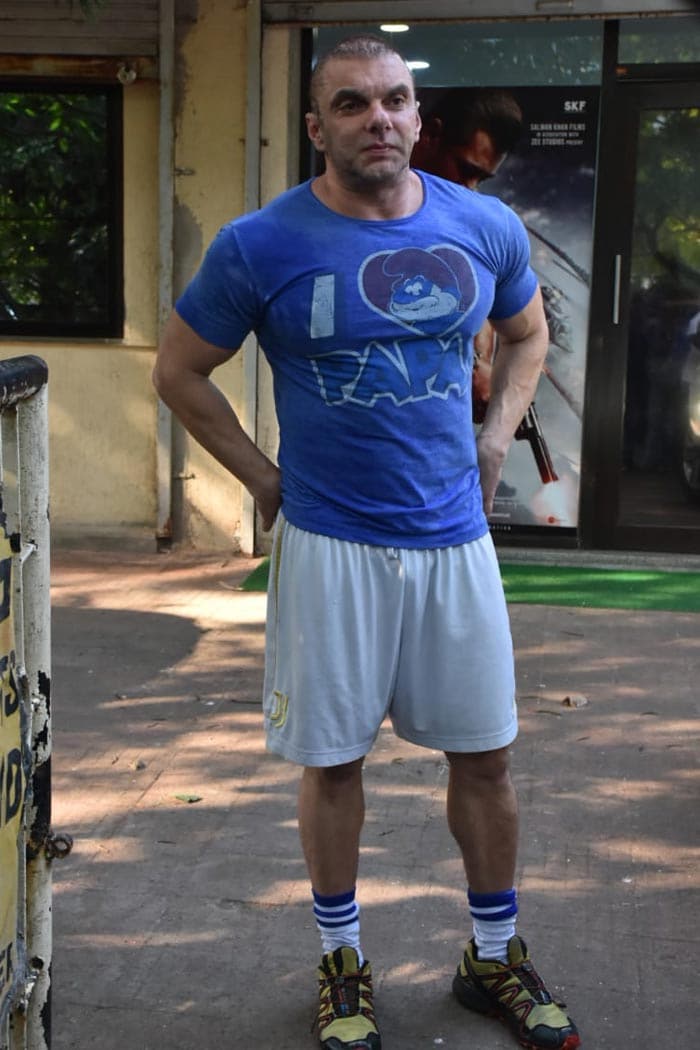 Hello there, Sohil Khan!  (Image courtesy: Varinder Chawla)