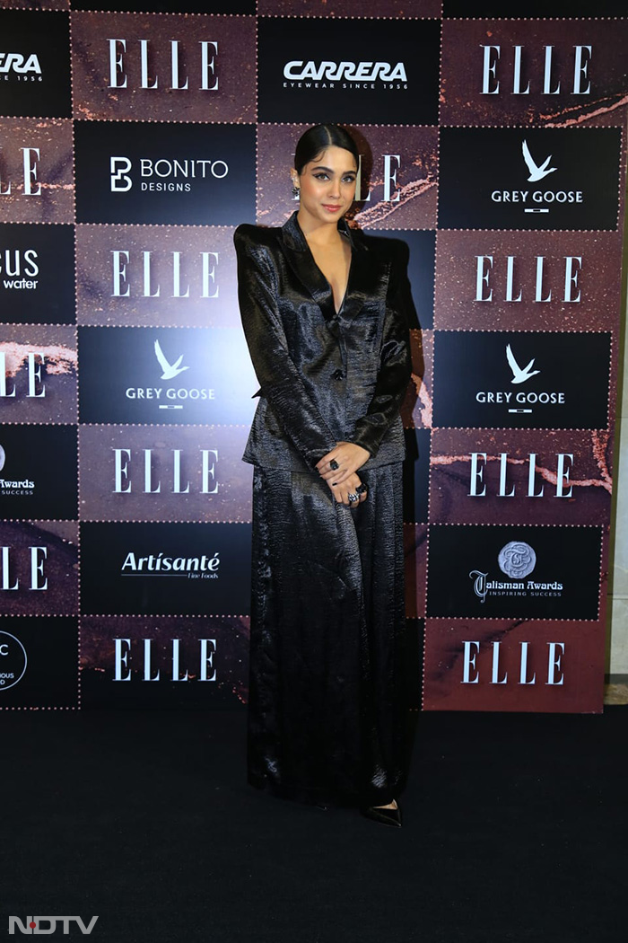 ELLE India Beauty Awards 2022: अवार्ड शो में दीपिका पादुकोण, जान्हवी कपूर और संजना सांघी ने बिखेरा जलवा