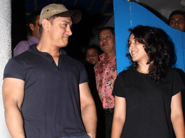 Father's Day Out: Aamir Khan Dines With Daughter Ira