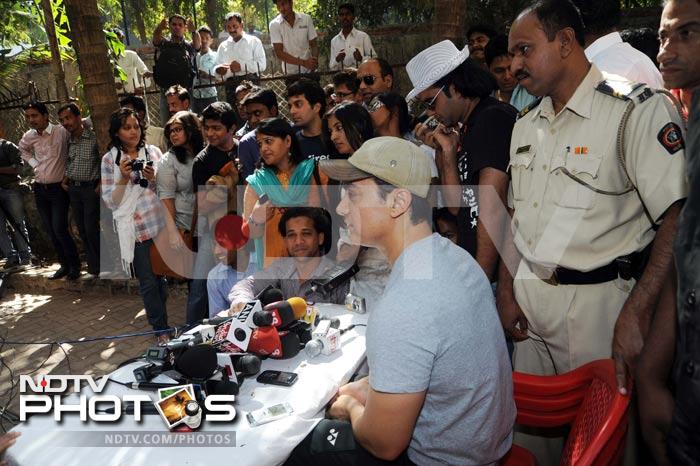 All yours! Aamir patiently answers everyone's questions.