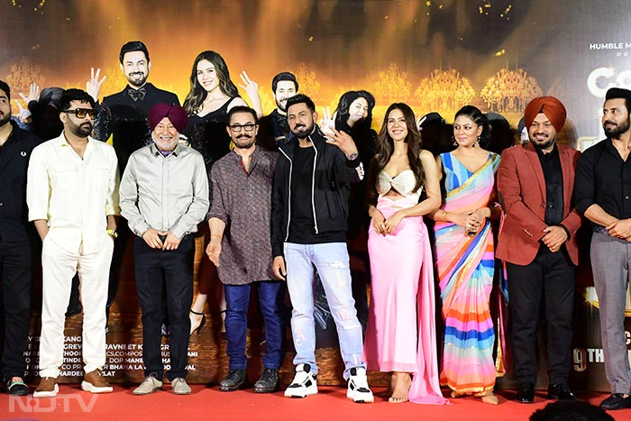 Aamir, Kapil Lit Up Gippy Grewal\'s Carry On Jatta 3 Trailer Launch