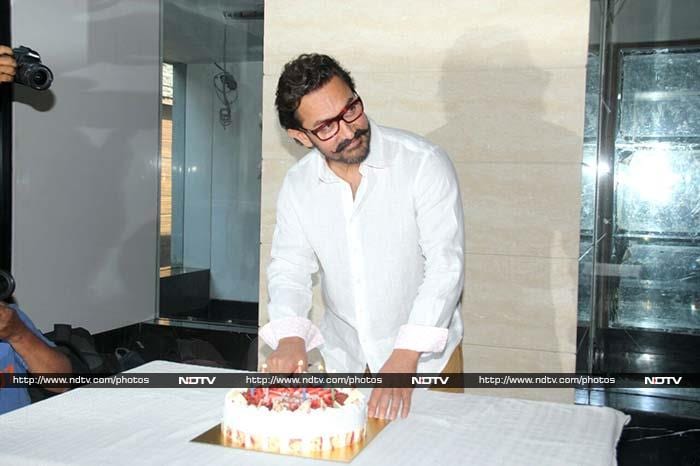 Aamir Khan Ka Hai Birthday Bash