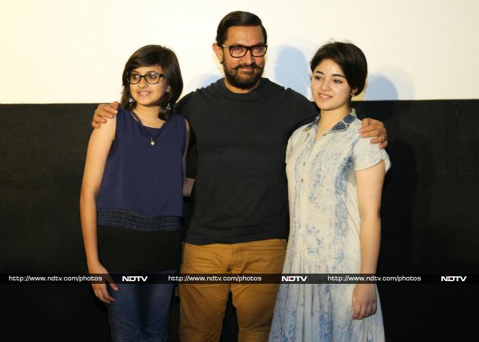 The actor was joined by his onscreen daughters Suhani Bhatnagar and Zaira Wasim.