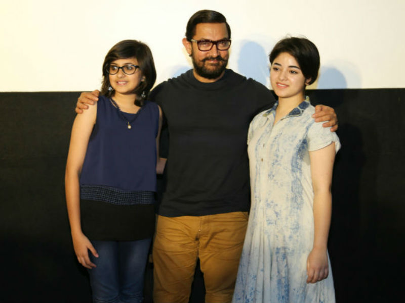 Aamir Khan And His <i>Dangal</i> Daughters Win Our Hearts Aamir Khan And His <i>Dangal</i> Daughters Win Our Hearts
