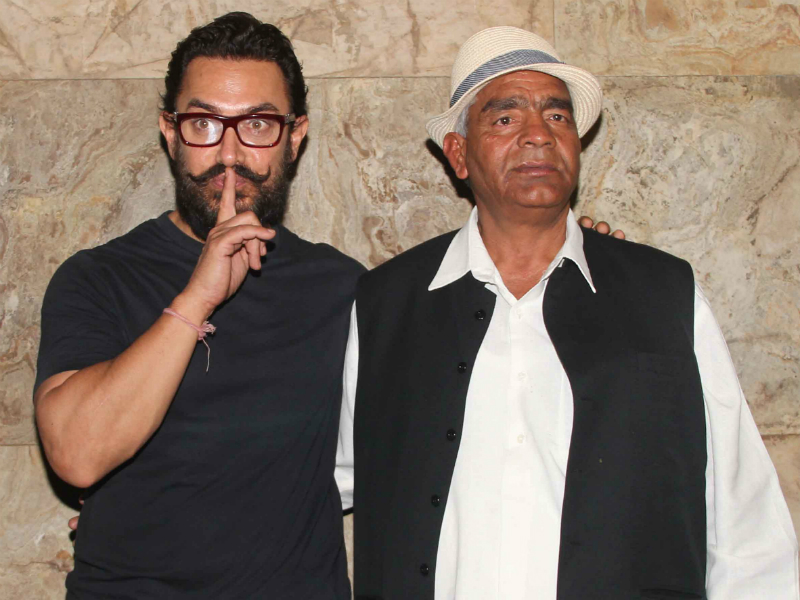 Aamir Khan Hits The Theatre With His <I>Dangal</i> Family Aamir Khan Hits The Theatre With His <I>Dangal</i> Family