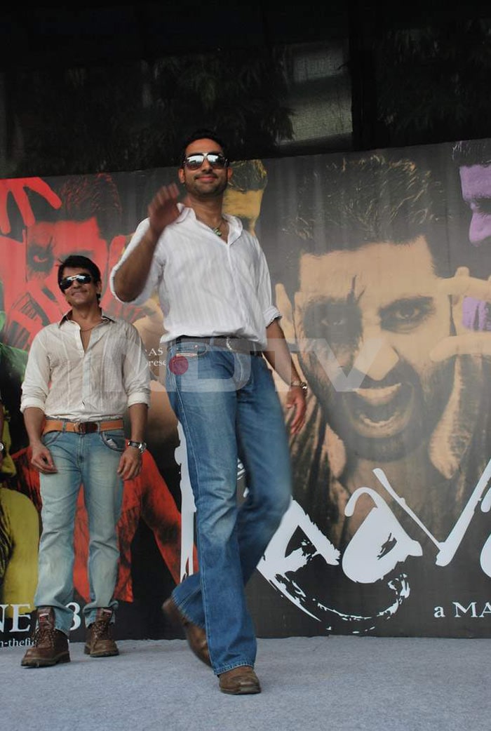 Ash, Abhi promote Raavan