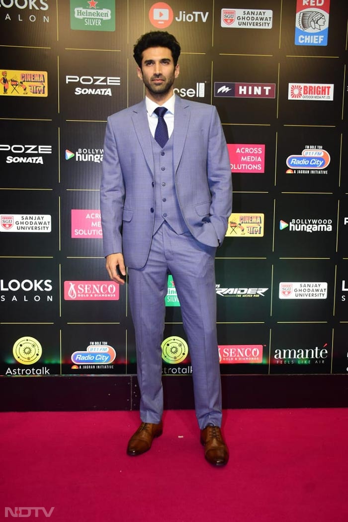 Aditya Roy Kapoor was seen suited up well. (Image courtesy-Varinder Chawla)