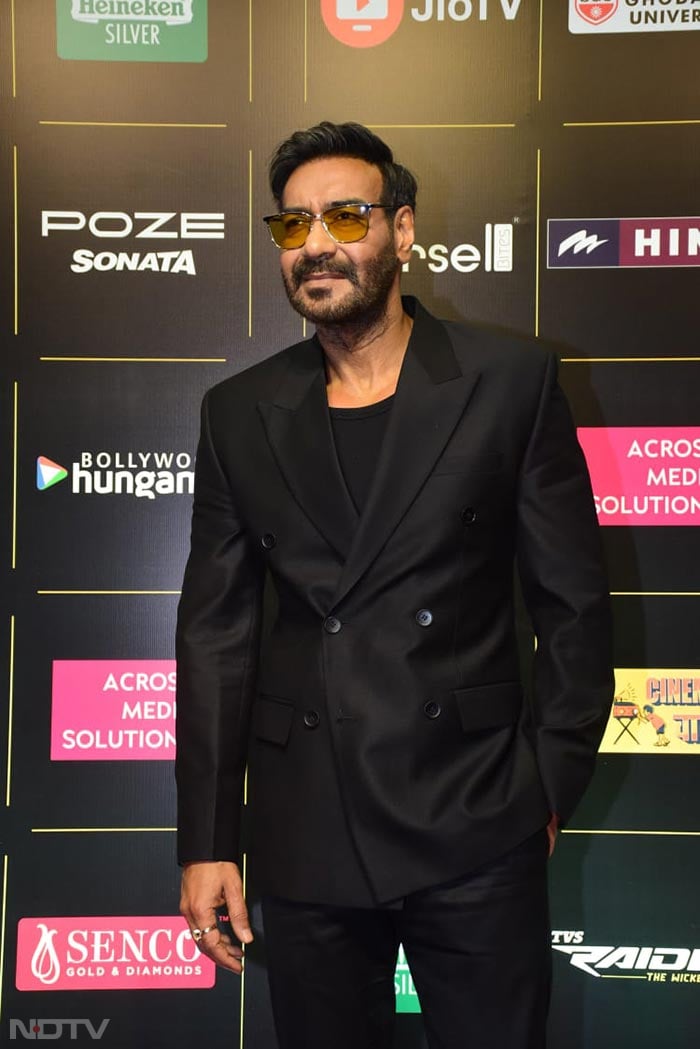 Ajay Devgn looked dashing in all black. (Image courtesy-Varinder Chawla)