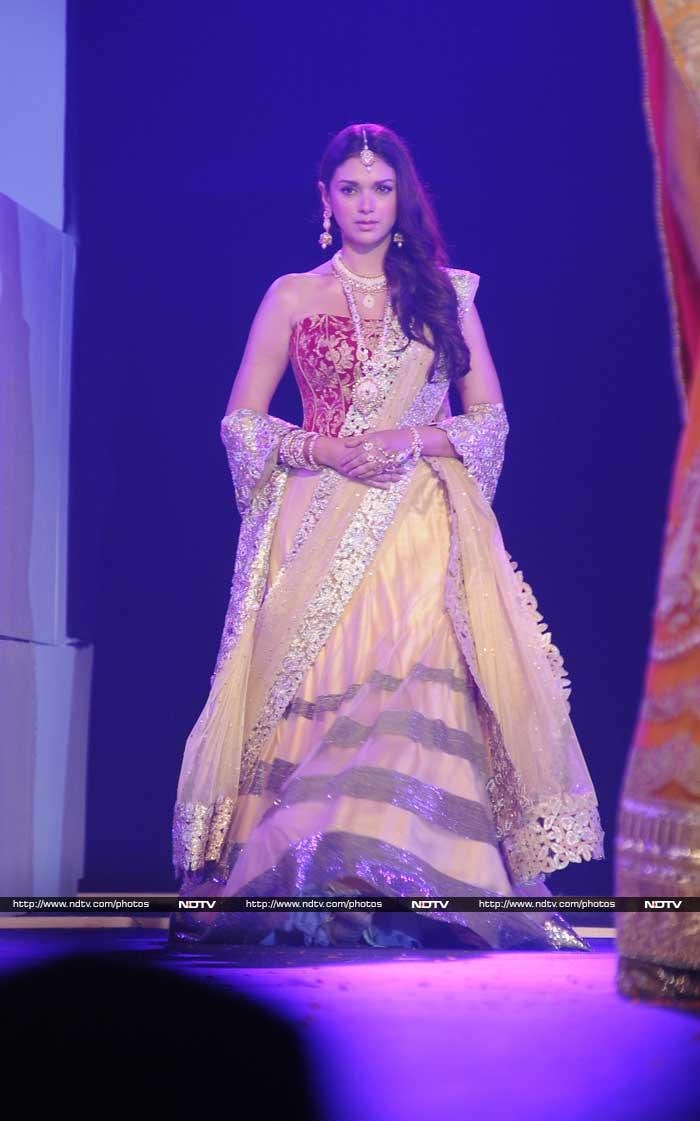 Her most recent appearance on the silver screen includes Sonam Kapoor's <i>Khoobsurat</i> which released this September. <br><br>

She also walked the ramp for designer Amy Bilimoria on October 5 in Mumbai.