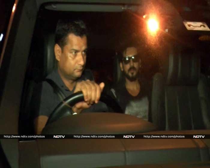 Salman, Hrithik Spotted At Shah Rukh Khan\'s Coldplay After Party