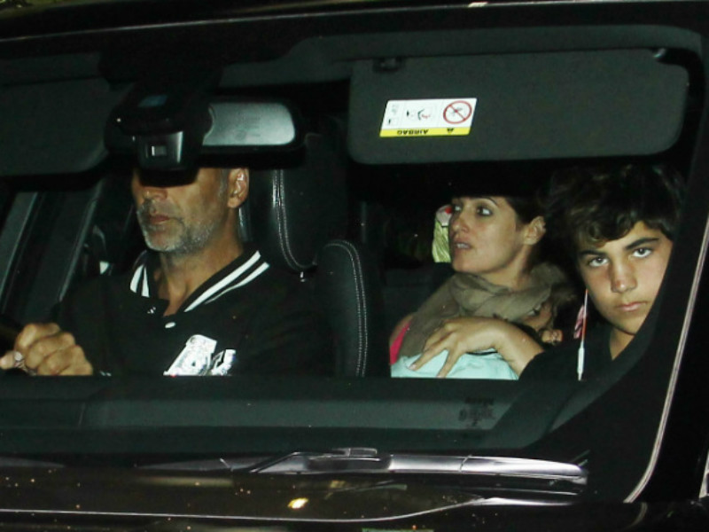 <I>Star Trek</i> at the Airport: Akshay, Esha, Ajay